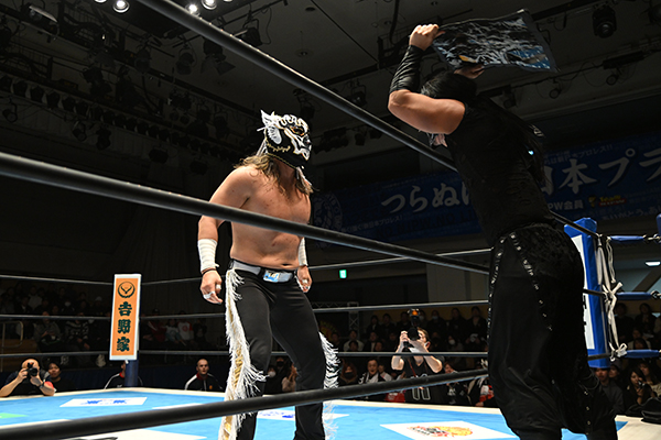 DOUKI retains in a dark, personal war at Korakuen Hall | NEW JAPAN