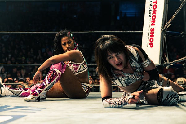 エクササイズグッズ syuri Syuri retains IWGP in NJ; Windsor aims for STRONG in UK 【NJoA