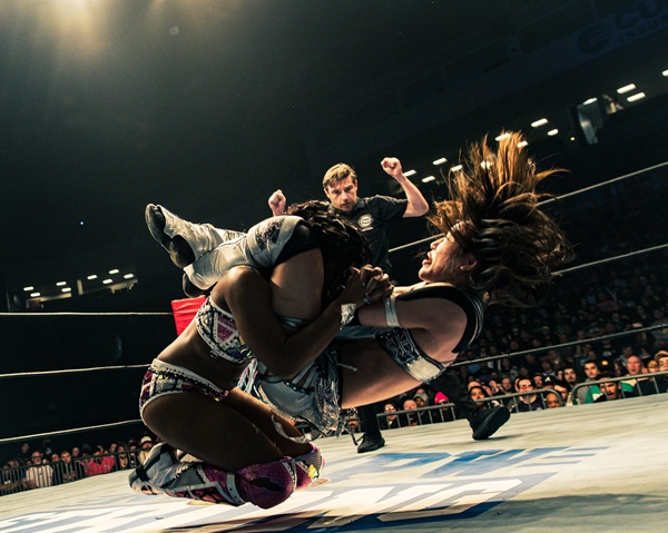 エクササイズグッズ syuri Syuri retains IWGP in NJ; Windsor aims for STRONG in UK 【NJoA