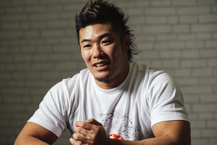 Spring Sun: Yuya Uemura interviewed | NEW JAPAN PRO-WRESTLING