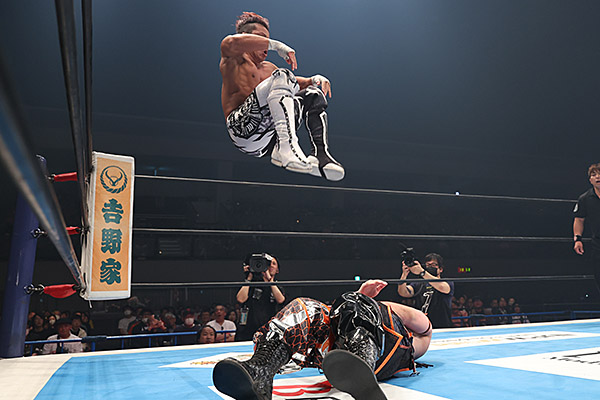 エッジ/WWEⓇエッジ ユー・シンク・ユー・ノウ・ミー〈3枚組〉 715EVvlphJL._AC_UF350,