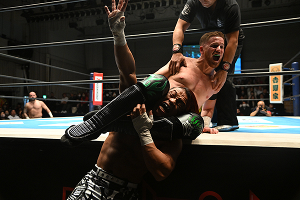 NJPWスマホプレミアム限定】 フランシスコ・アキラ選手の最新日記を