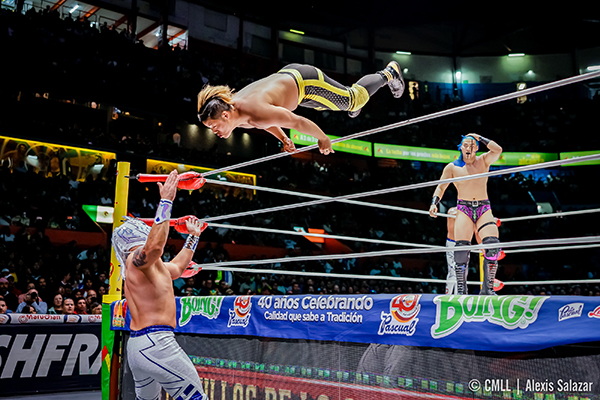 新日本プロレス CMLL フエゴ 選手 カレリー製 新日本プロレス CMLL