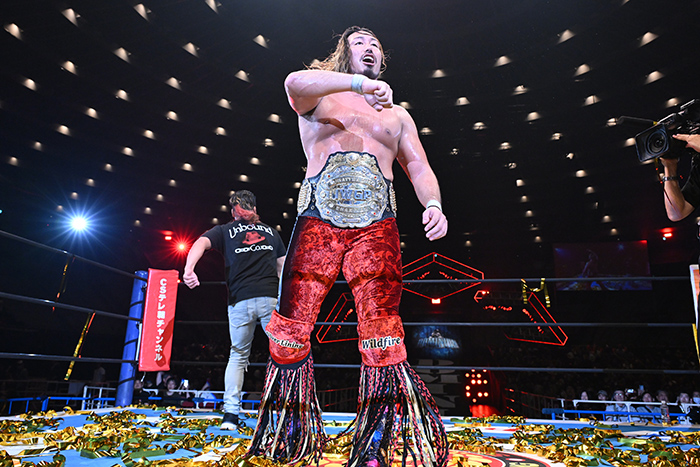 新日本プロレスのミニリング 後半の5試合には“新日本らしさ”が詰まっていた。王者返り咲き・辻の“現
