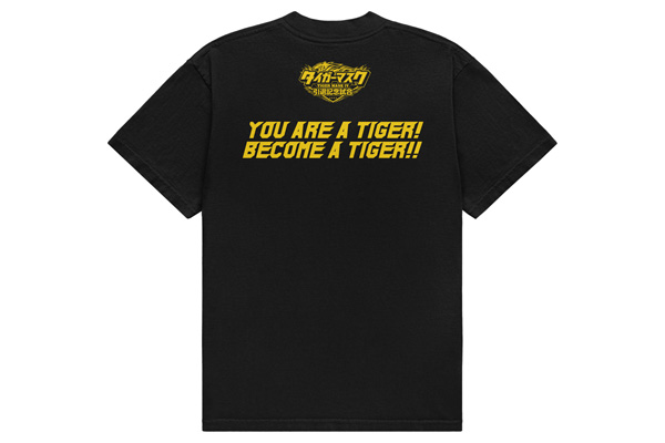 タイガーマスク選手のメモリアルグッズを大会会場&通販サイトで発売