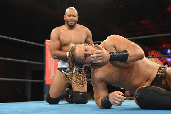 ナパームVSジージス・イーヴン EVIL is double IWGP champ! Hiromu Takahashi demands more