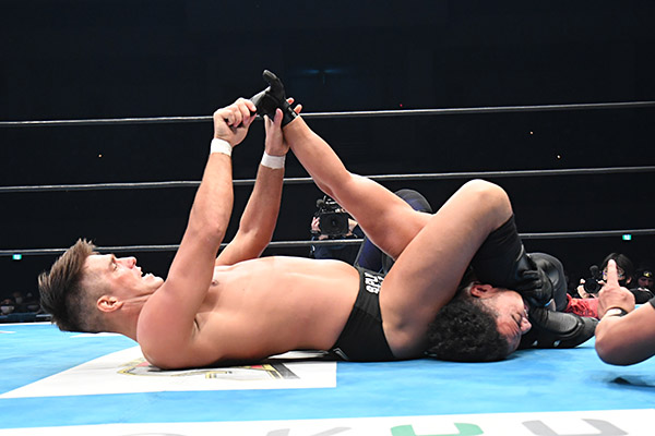 Dangerous Tekkers regain iron, G.o.D retain tag gold | NEW JAPAN