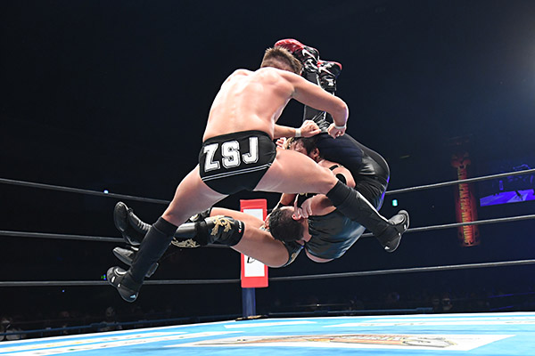 Dangerous Tekkers regain iron, G.o.D retain tag gold | NEW JAPAN