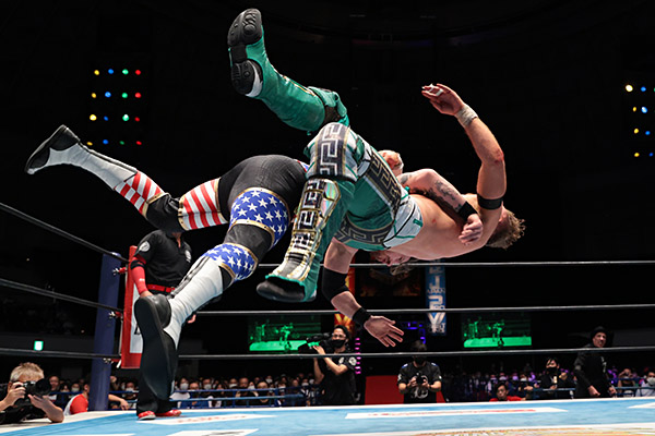 ★超カッコいいデザイン！Champion NSSU WRESTLING 短パン★ Expectations dashed for Finlay as ZSJ, Naito muddy US title scene