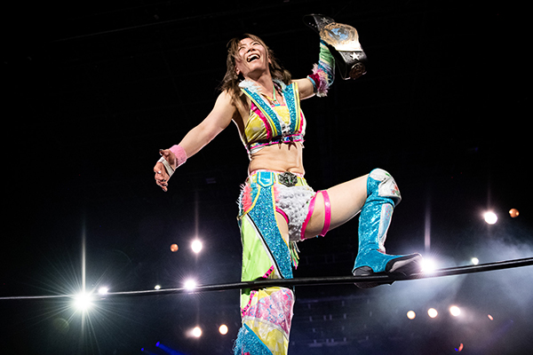 New York Icon: Mayu Iwatani Retains in NYC 【NJoA】 | NEW JAPAN