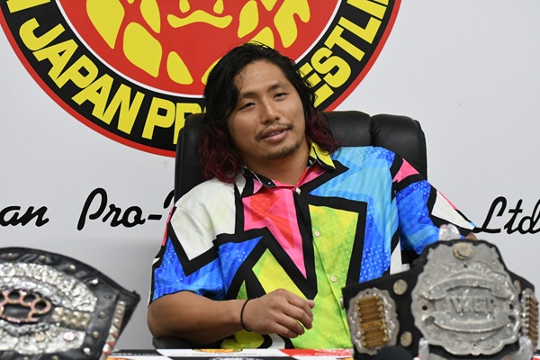 Hiromu stages filibuster in Wrestle Kingdom press conference