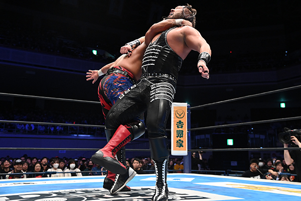 Shingo Takagi ends EVIL's dark NEVER reign | NEW JAPAN PRO-WRESTLING