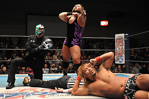 新日本プロレス2015年総集編 [DVD] ggw725x fit=scale-down,w=1200