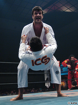 PRIDE桜庭vsヘンゾグレイシーフォトPRIDE RIZIN UFC 2025年最新桜庭和志の人気アイテム - メルカリ ☆PRIDE桜庭和志vs