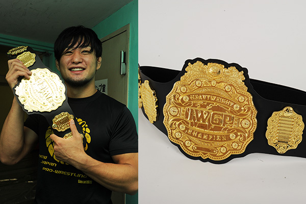 9月5日(金)後楽園大会から発売! プラスチックベルトが2種類になって