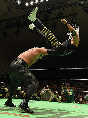 なんと“帝王” 高山善廣が鈴木軍に反目! ノア連合軍との共闘表明で