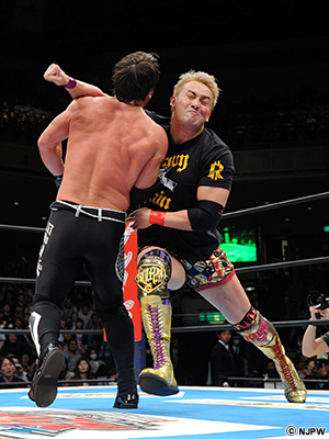 新日プロレス関連フィギュア オカダカズチカ＆AJスタイルズ