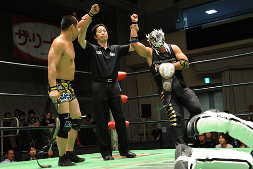 鈴木みのる　鈴木軍　パイルドライバー　 新日本プロレス　ジャージ上下セット 鈴木みのる 鈴木軍 パイルドライバー 新日本プロレス ジャージ