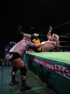 3.5ノア有コロでバーナードがGHC王者まであと一歩! 杉浦が大逆転勝利