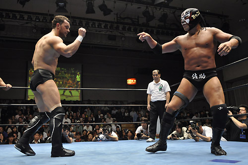 プロレスフィギュアマスカラス兄弟３体セット プロレスフィギュアマスカラス兄弟3体セット