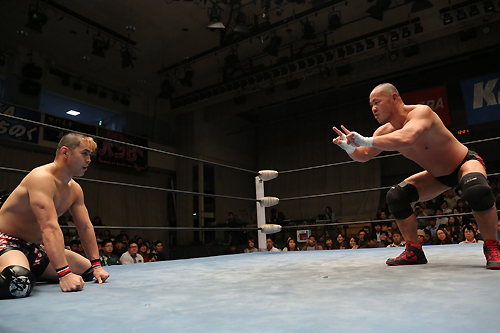 TAKAみちのく20周年記念大会で“鈴木軍対決”が実現!! TAKAは外道とも