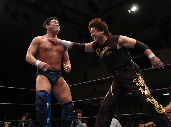 全日本プロレス 天龍源一郎 三冠王者 WAR 新日本 IWGP NOAH GHC 全日本